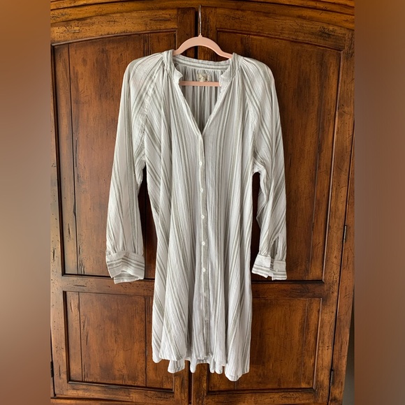 Moshi Moshi Mind | Organic Cotton Gauze Long Sleeve Button Down Mini Dress | S - Picture 1 of 6